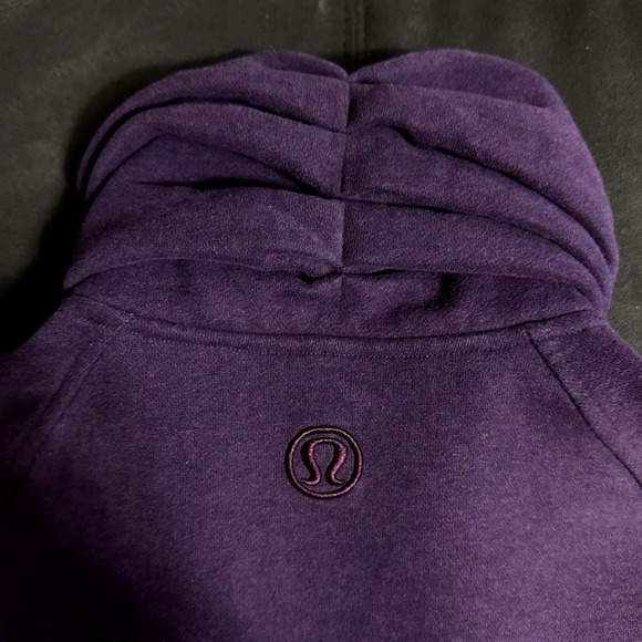 LULULEMON SCUBA HOODIE FULL ZIP UP PURPLE FLEECE LINED JACKET SZ 8 - Picture 7 of 8